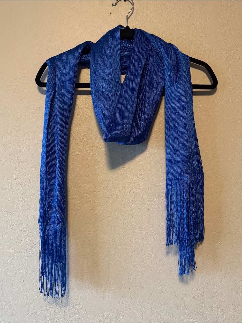 Women Blue Metallic Thread Mesh Like Texture Fringe Ends Scarf Wrap, Size 84x24